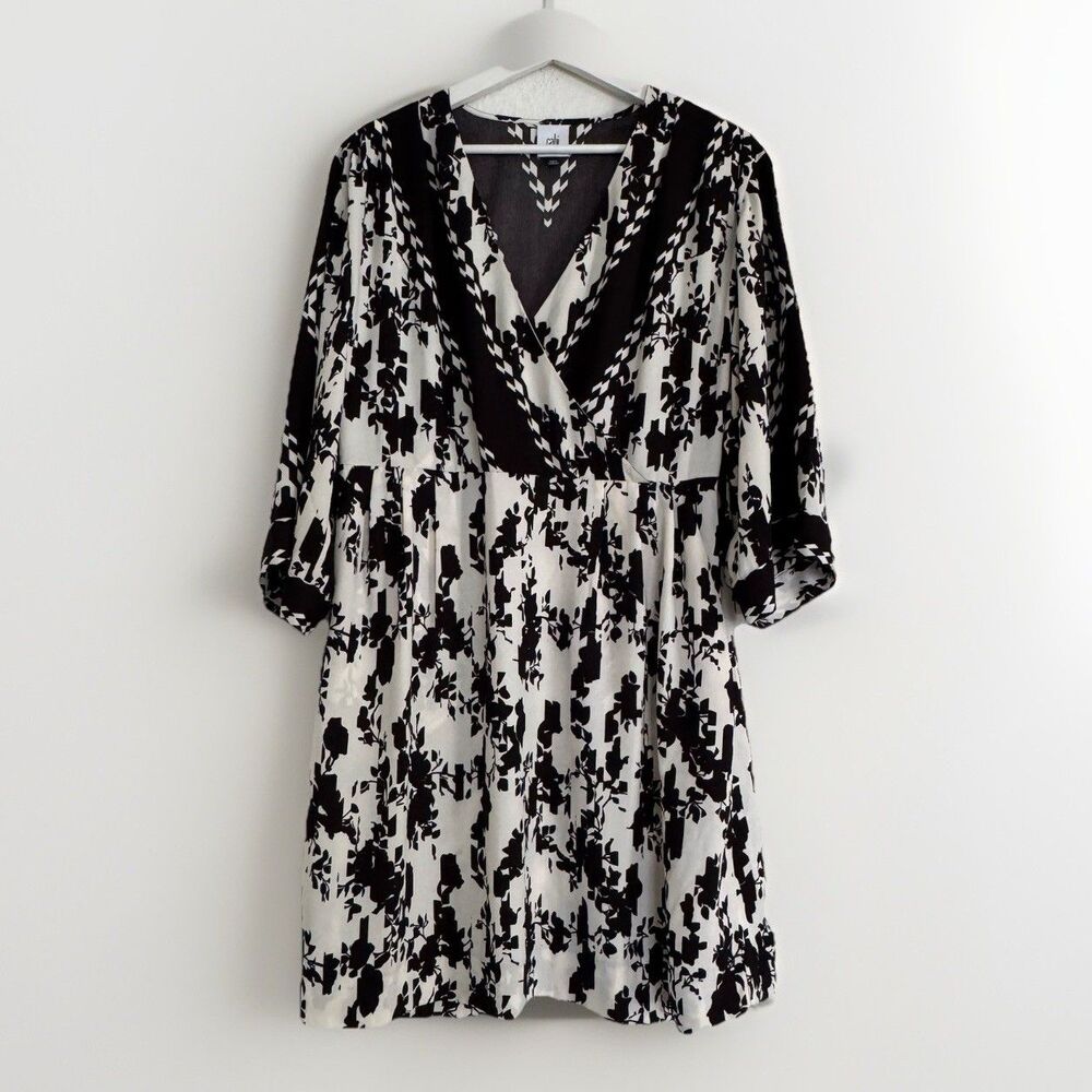 CAbi X-Factor Black White Stretch Sz M Dress Work Party Cocktail Boho Pockets